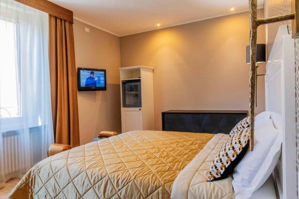 Liberty Hotel Мале Экстерьер фото