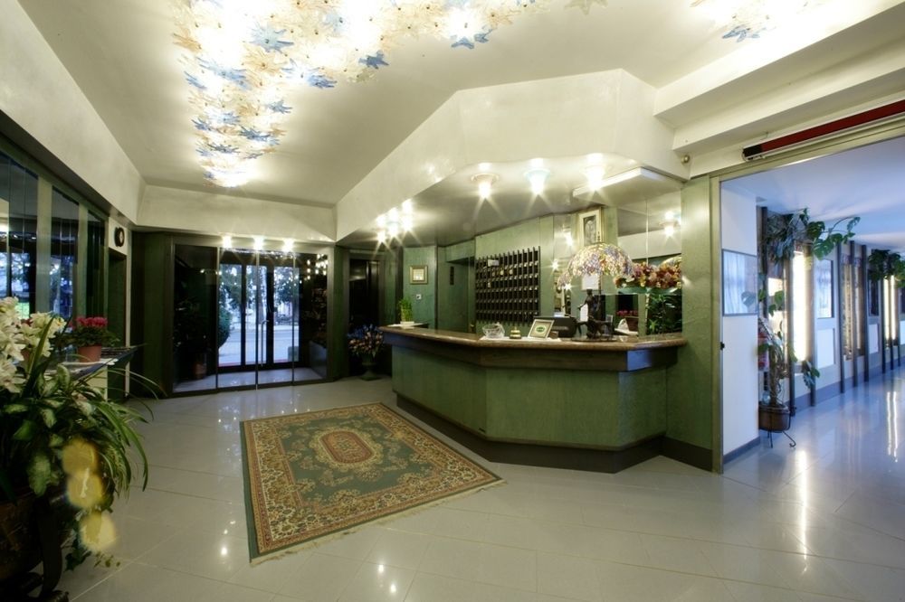 Liberty Hotel Мале Экстерьер фото